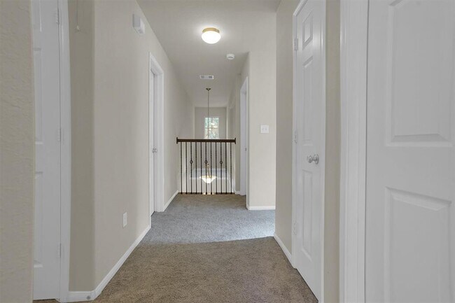 Building Photo - 20115 Emerald Mountain Dr