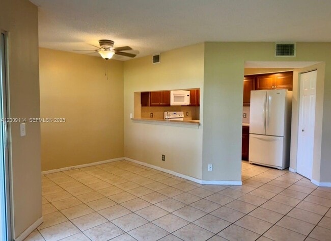 Building Photo - 12800 SW 7th Ct