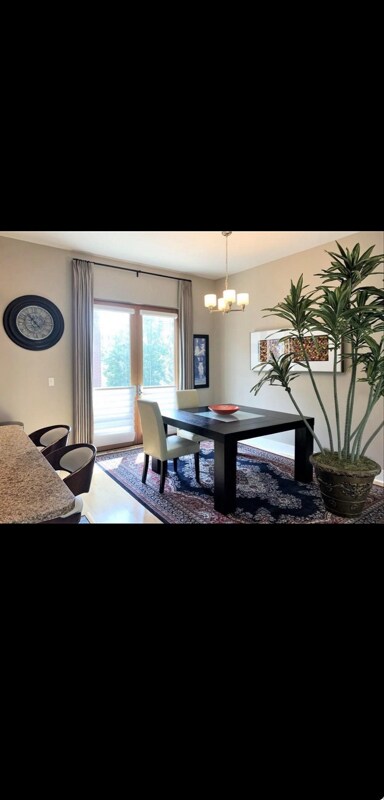 Building Photo - 4547 Washington St