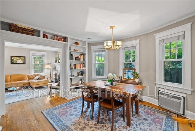 Building Photo - 23 E Walnut St