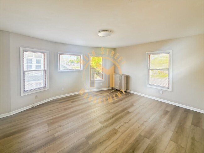 Building Photo - 527 S Ashland Ave