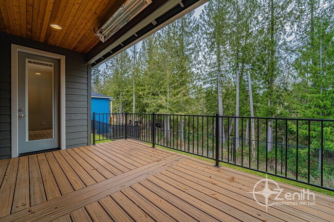 Building Photo - 134 Zephyr Dr