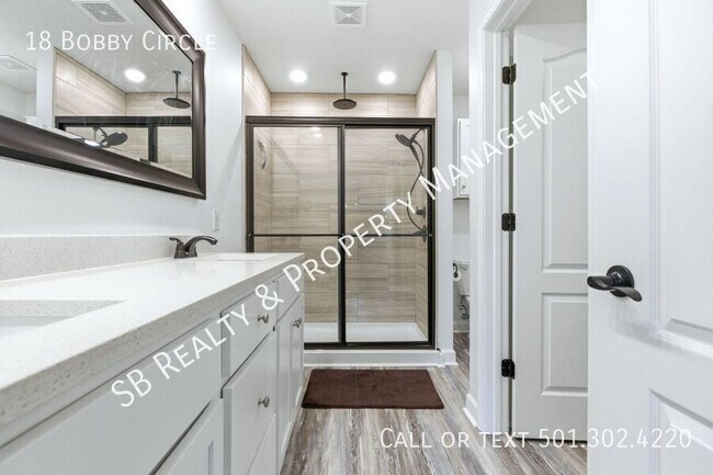 Building Photo - 18 Bobby Cir