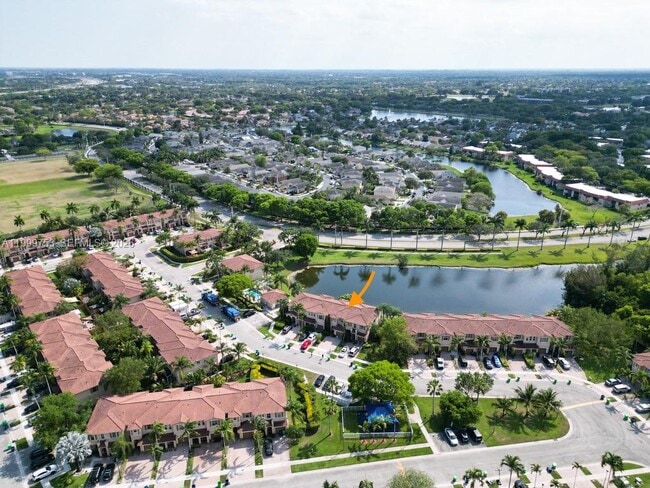 Building Photo - 130 Riverwalk Cir