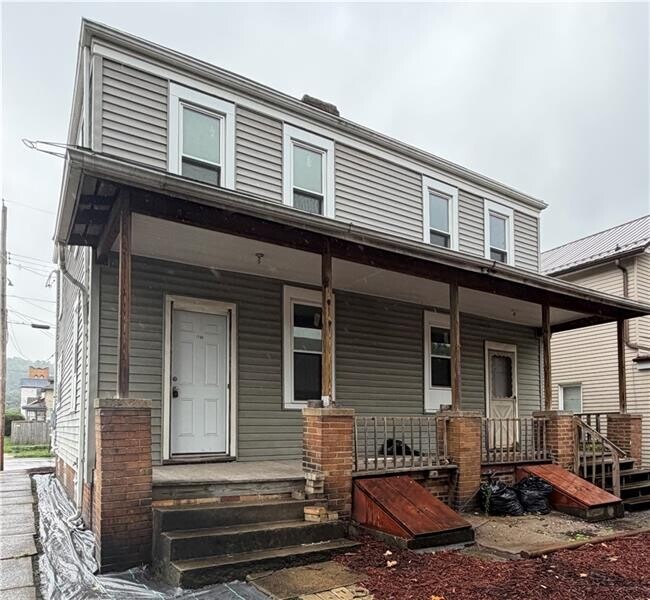 Building Photo - 1702 5th Ave