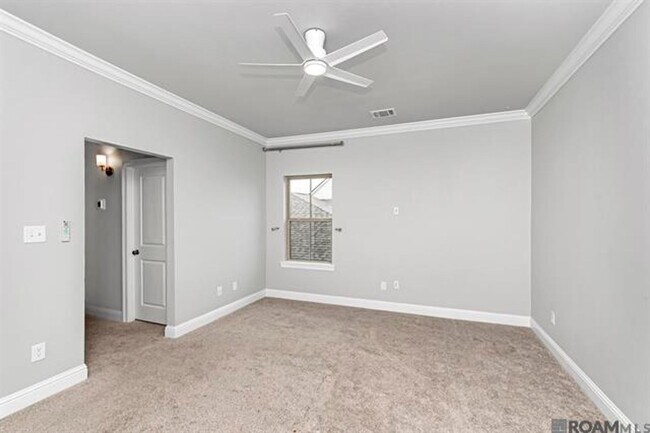 Building Photo - Luxury 4BR Home in Copper Mill | Golf Course Community | Loft & Fenced Yard