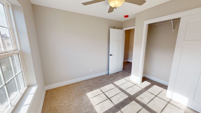 Building Photo - Brand New Three Bedroom Nevada Townhome Av...