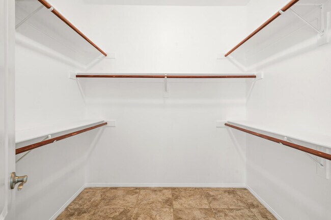 Building Photo - 2651 Desert Breeze Way