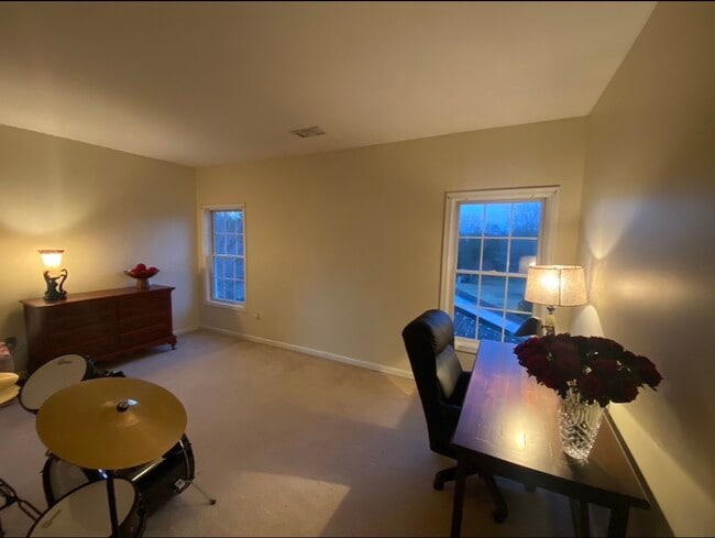 Building Photo - 204 Bohemia Mill Pond Dr