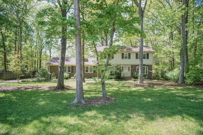 Building Photo - Sourwood
