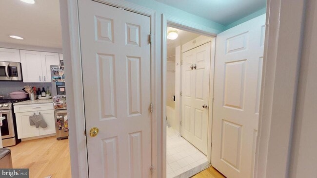 Building Photo - 3835 9th St N