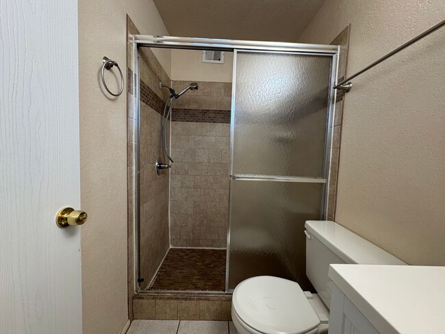 Building Photo - 3BR/2BA , 1406 sq.ft. rental in Sierra Vista, AZ