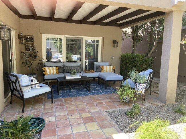 Building Photo - Rare Three Bedroom, Three Bath Biltmore Co...