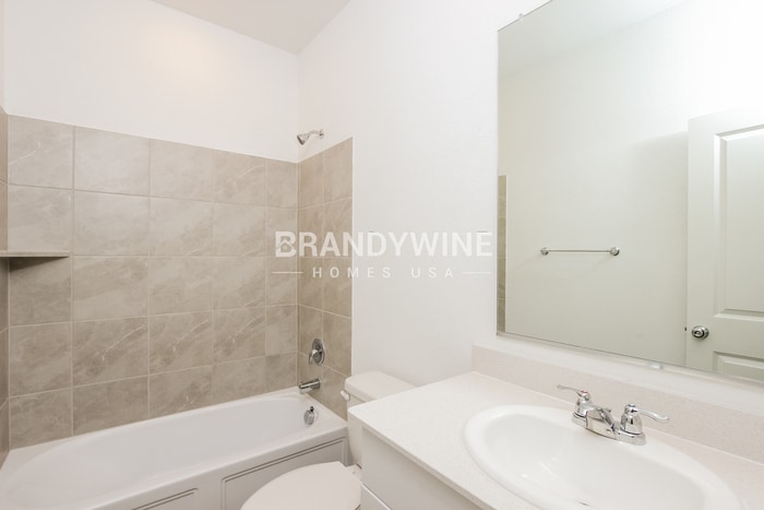 Building Photo - 122 Jenkinson Dr