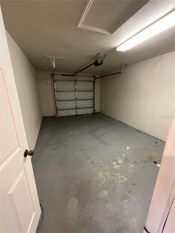 Building Photo - 260 Grouper Ct