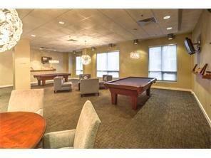 Building Photo - 711 Cosmopolitan Dr NE