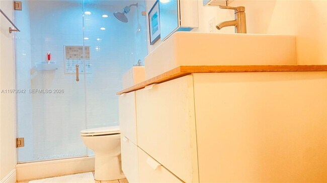 Building Photo - 177 Ocean Ln Dr