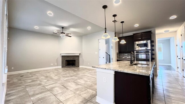 Building Photo - 1091 Boulder Run