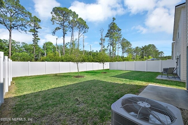 Building Photo - 14522 Macadamia Ln