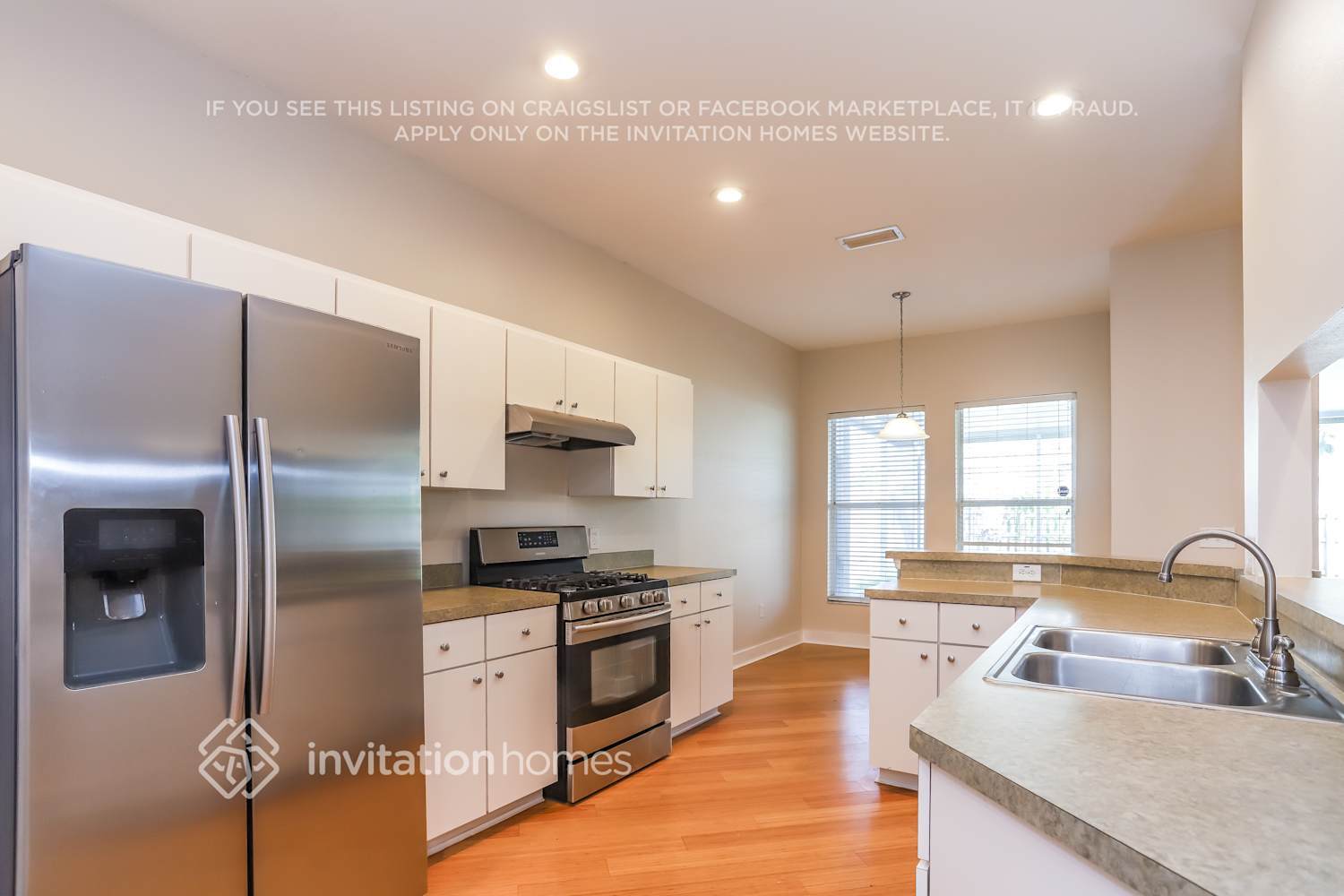 Building Photo - 6819 Monarch Park Dr