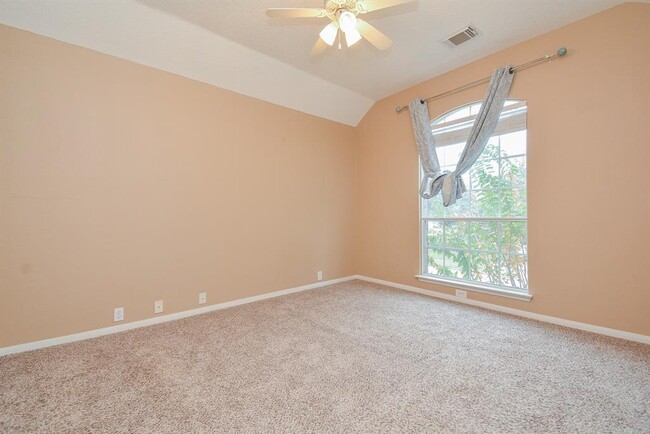 Building Photo - 1410 Hidden Terrace Dr