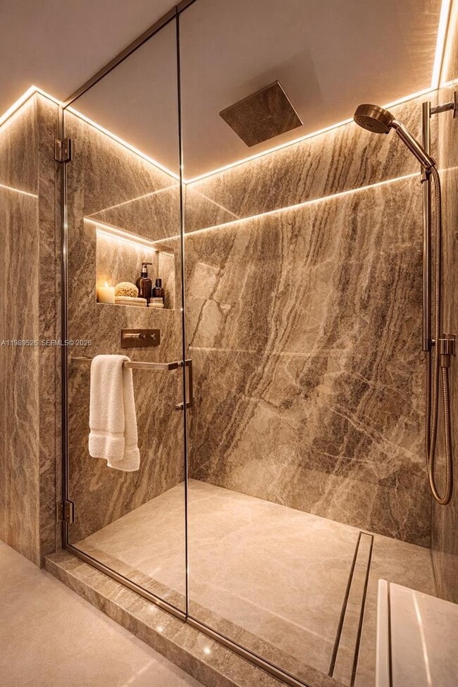 Building Photo - 1000 West Ave