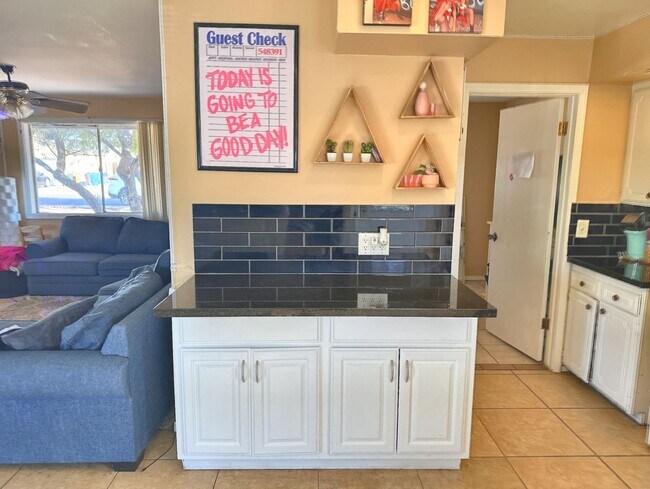 Building Photo - Open Hse.  6-18-26  4:30 - 5:30pm;      ASU   REMODELED -  5BR/2BA HOUSE SWIMMING POOL, BUILT IN ...