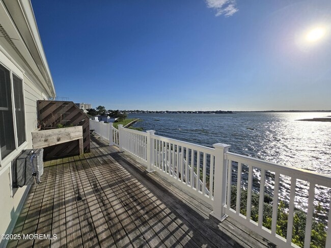 Building Photo - 100 Seaview Ave