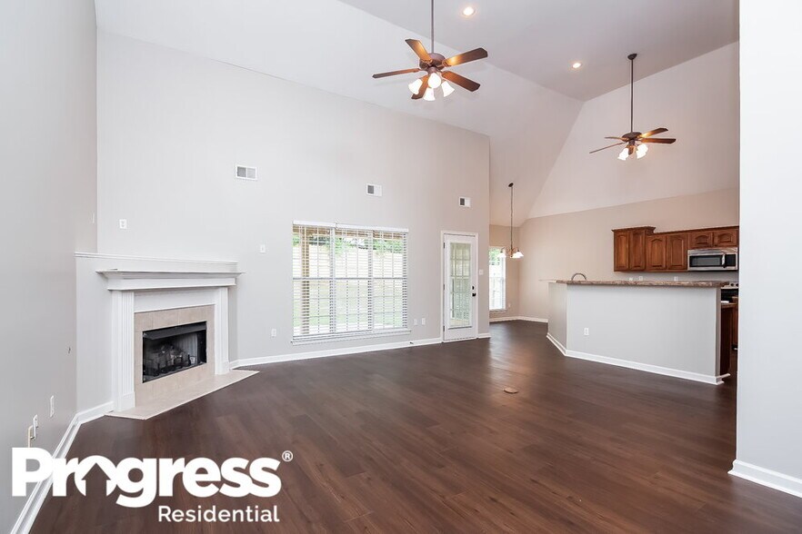 Building Photo - 5695 Kuykendall Dr