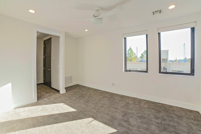 Building Photo - Beautiful Brookside SMART HOME now available!