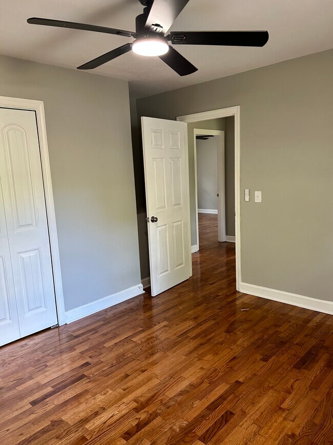 Building Photo - 5305 Bayleaf Dr