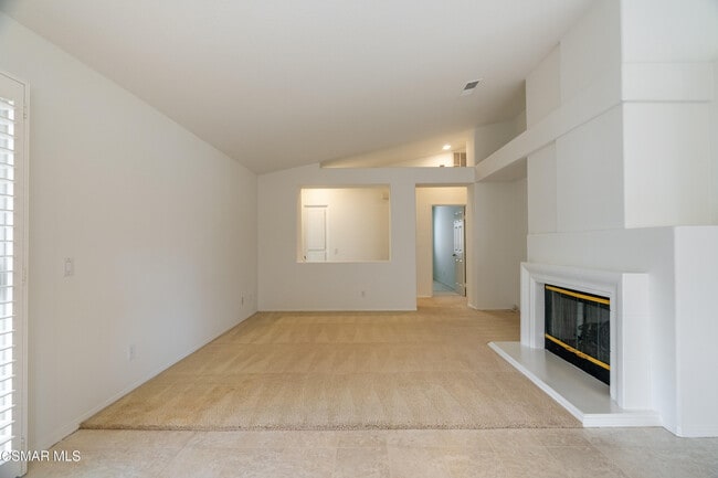 Building Photo - 1690 Springhaven Ave