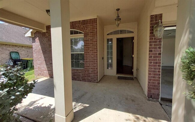 Building Photo - 13107 Split Creek Ln
