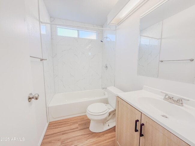 Building Photo - 7027 W Cherry Hills Dr