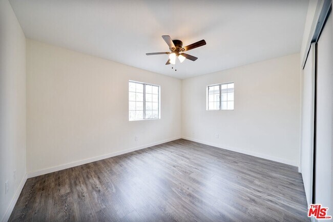 Building Photo - 7510 Avalon Blvd