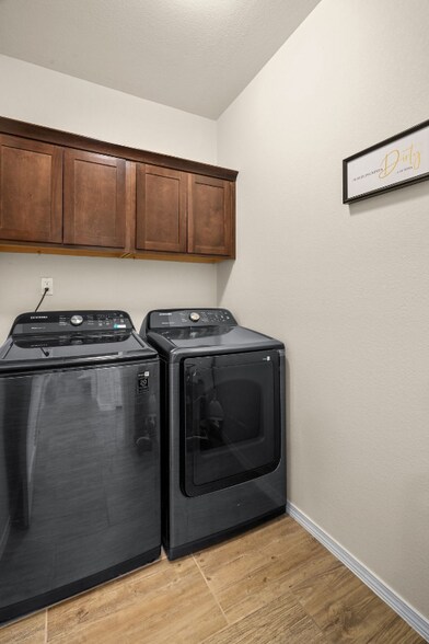 Building Photo - 13833 Sky Harbor Ave