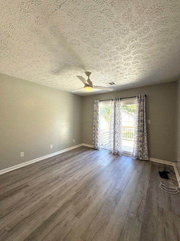 Building Photo - 3015 Old Bryan Dr