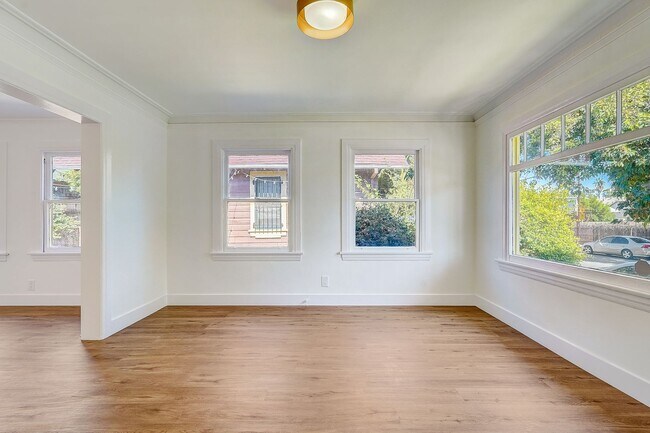 Building Photo - 2909 Cimarron St