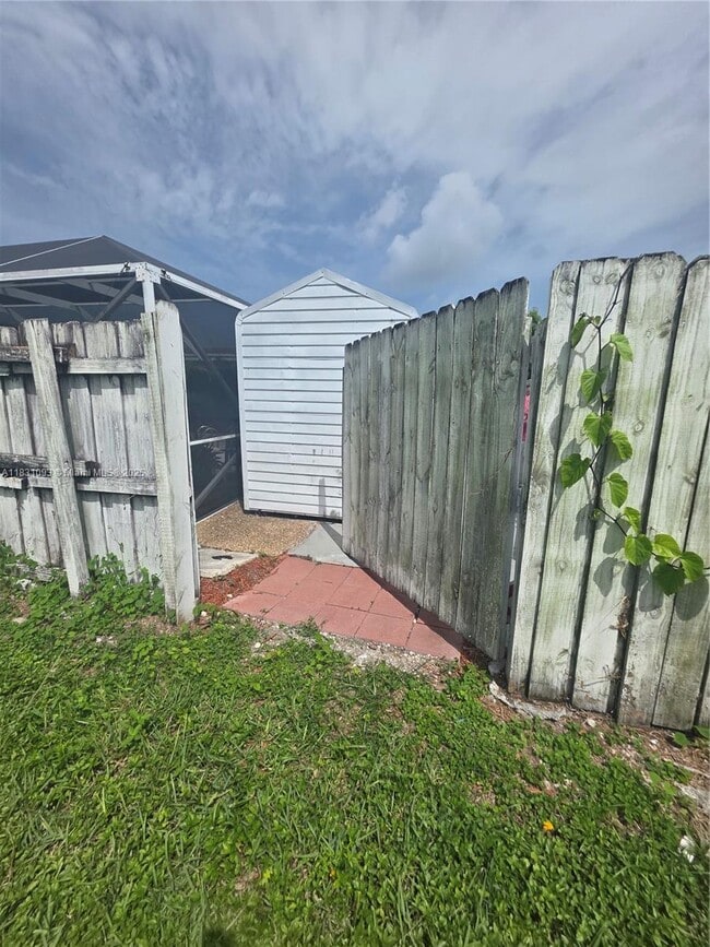 Building Photo - 18462 SW 89th Pl