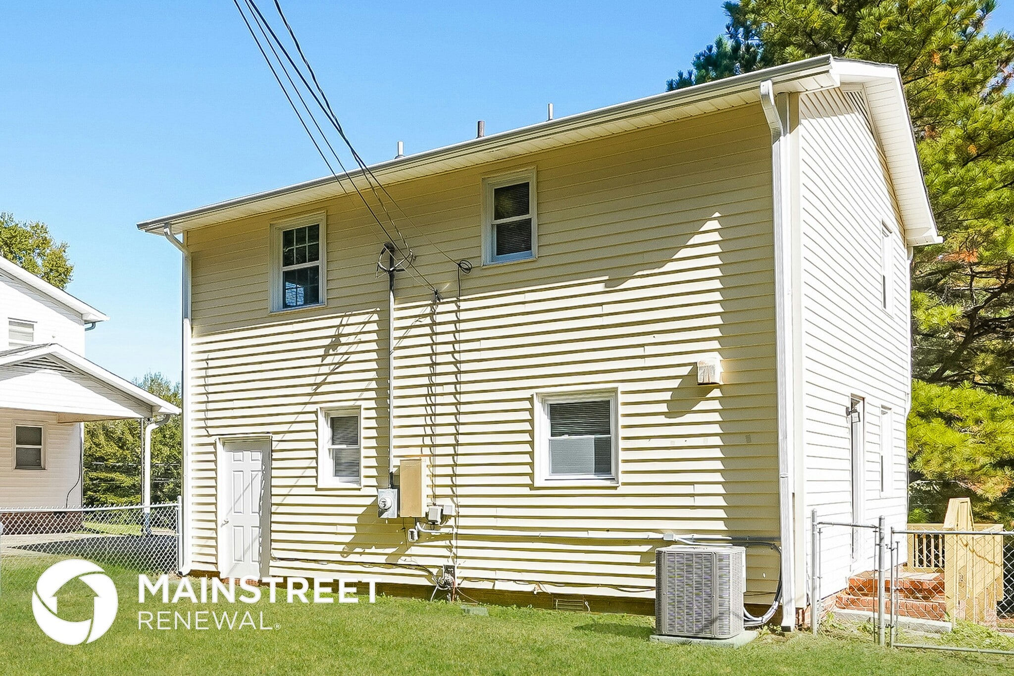 Building Photo - 1022 Bacon St