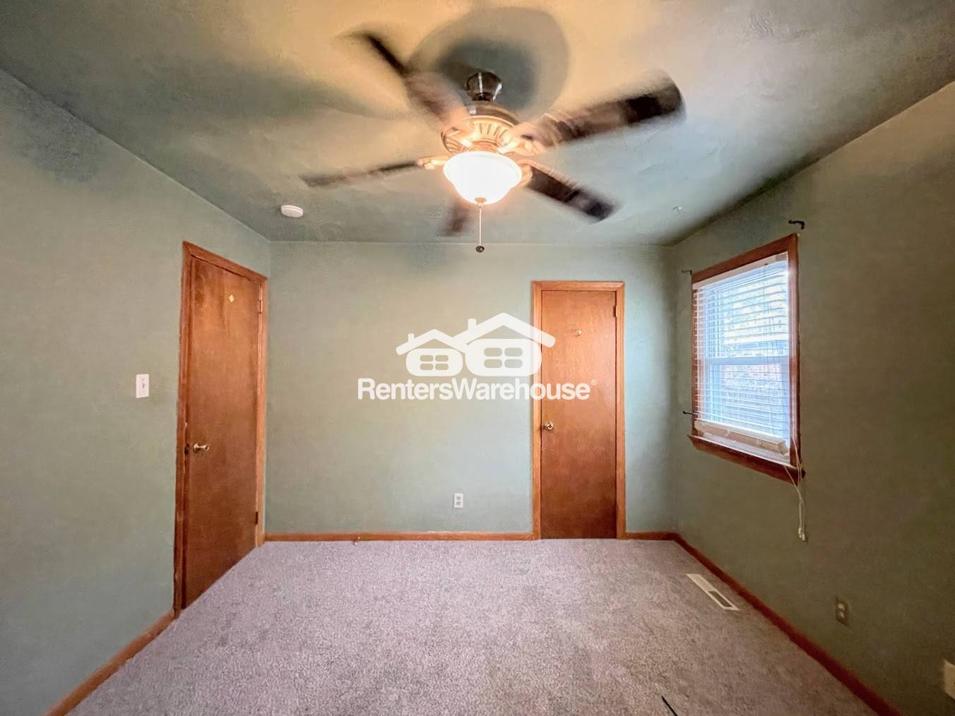 Building Photo - 716 Cardover Ave