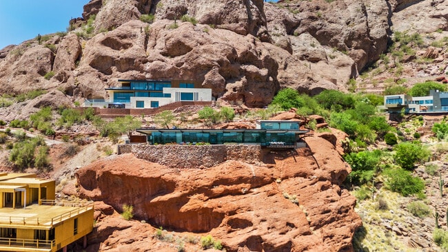 Building Photo - 4925 E Red Rock Dr