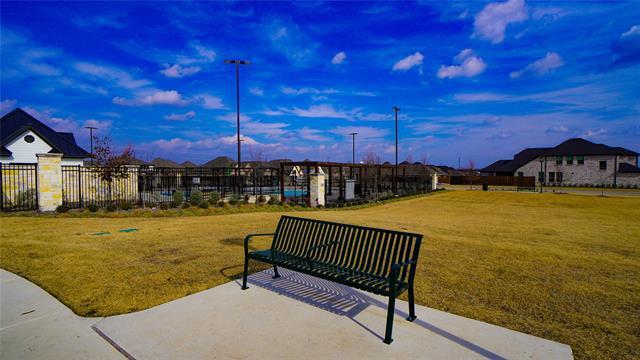 Building Photo - 3053 Elmwood St