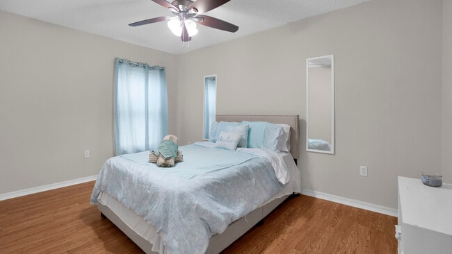 Building Photo - 631 Doe Cove Pl