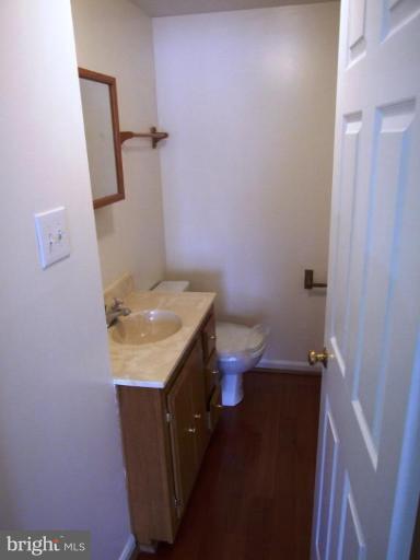 Building Photo - 411 Palmspring Dr
