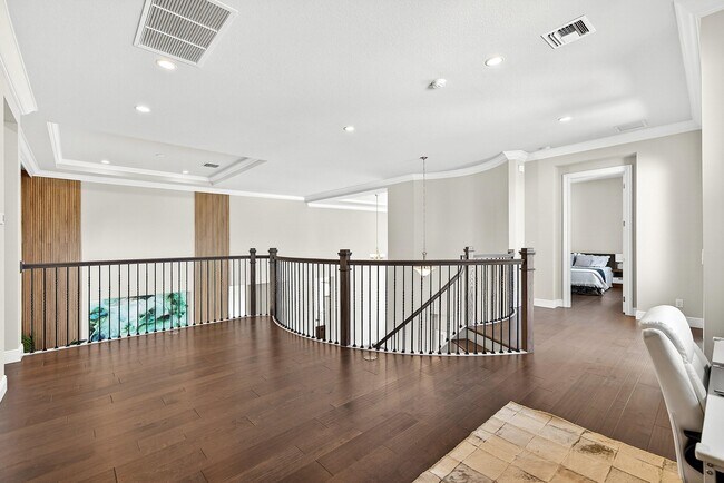 Building Photo - 2600 NW 69th St