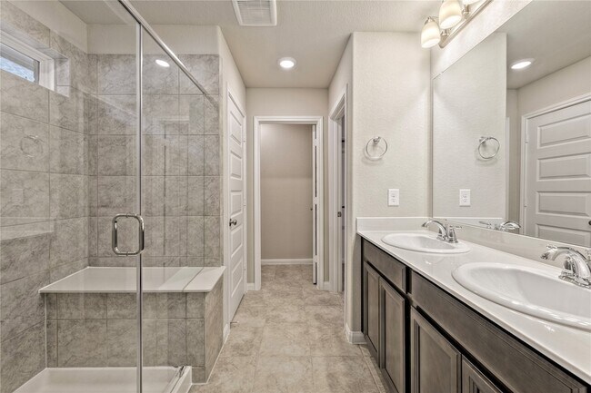 Building Photo - 17502 Rosette Grass Dr