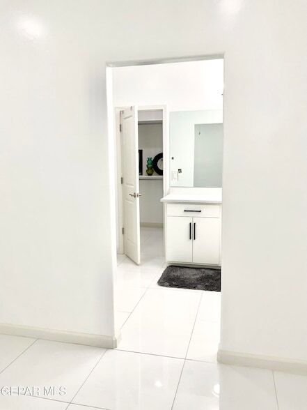 Building Photo - 8919 Eclipse St