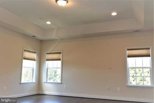 Building Photo - 6606 Pyle Rd