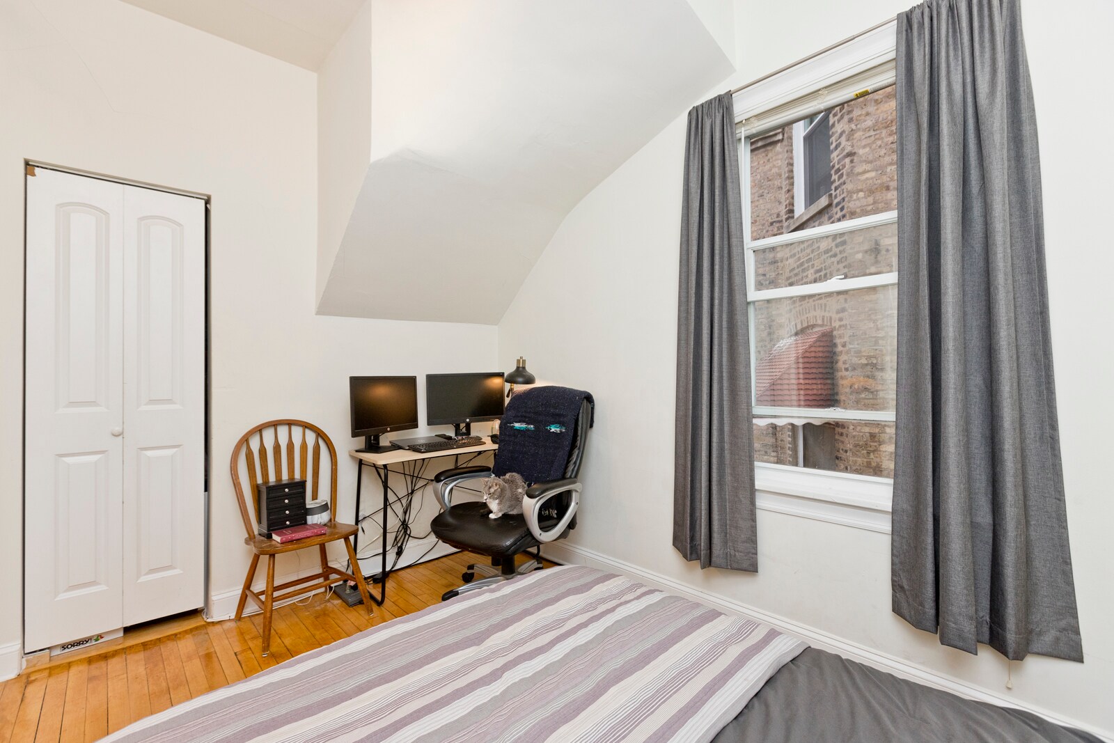 Building Photo - 3844 N Bernard St